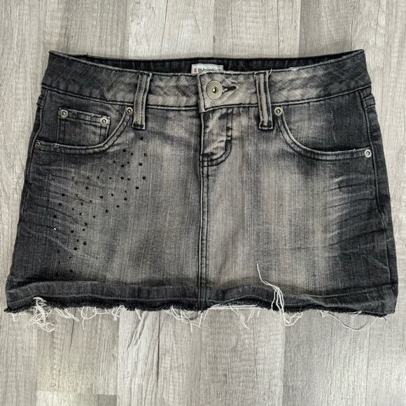 00s Mirco Mini Black Denim Jean Skirt Pocket Design Studded Cyber Y2K Size 5 - Picture 6 of 7